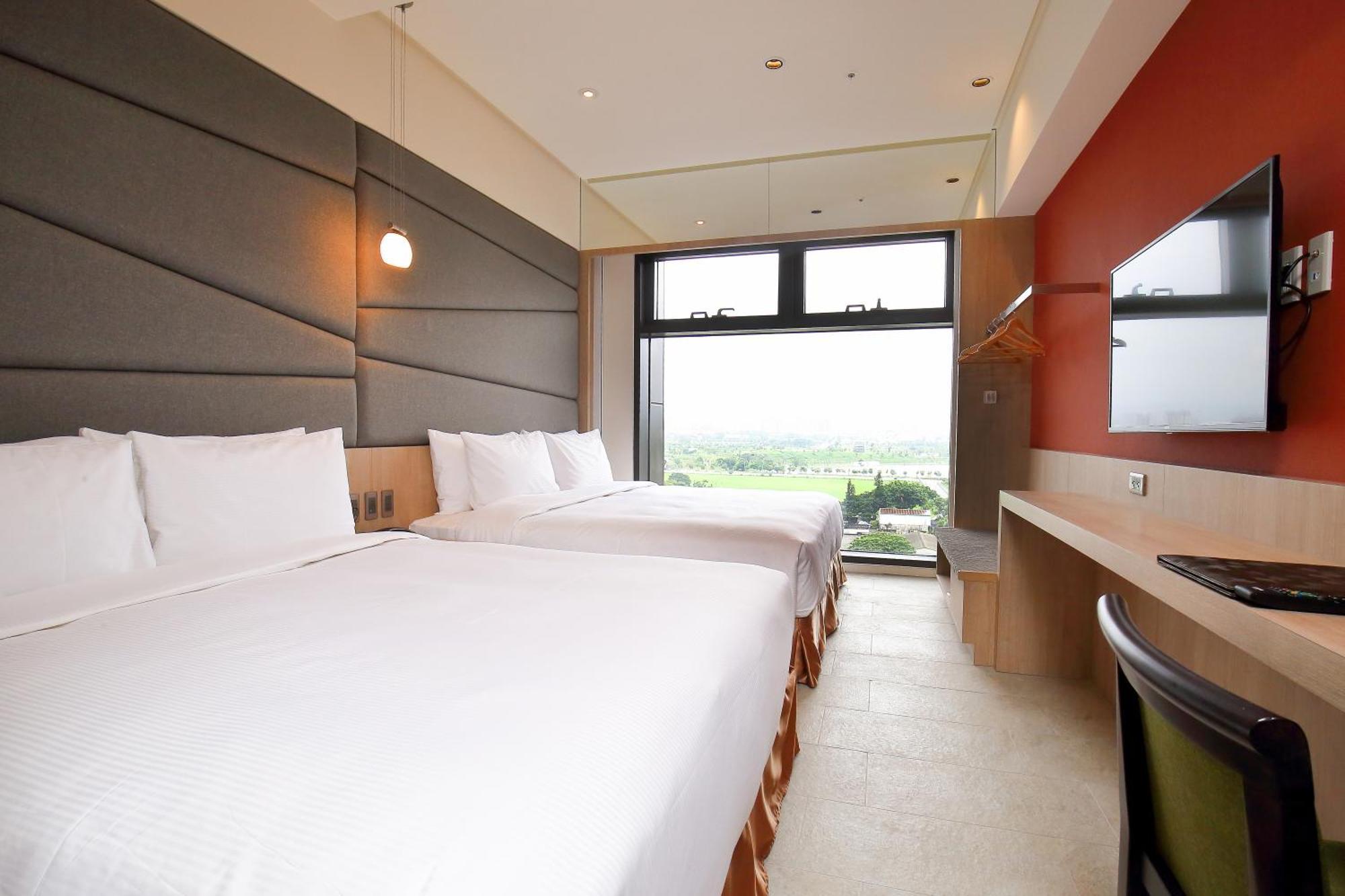 Kloud Hotel Taichung Eksteriør billede
