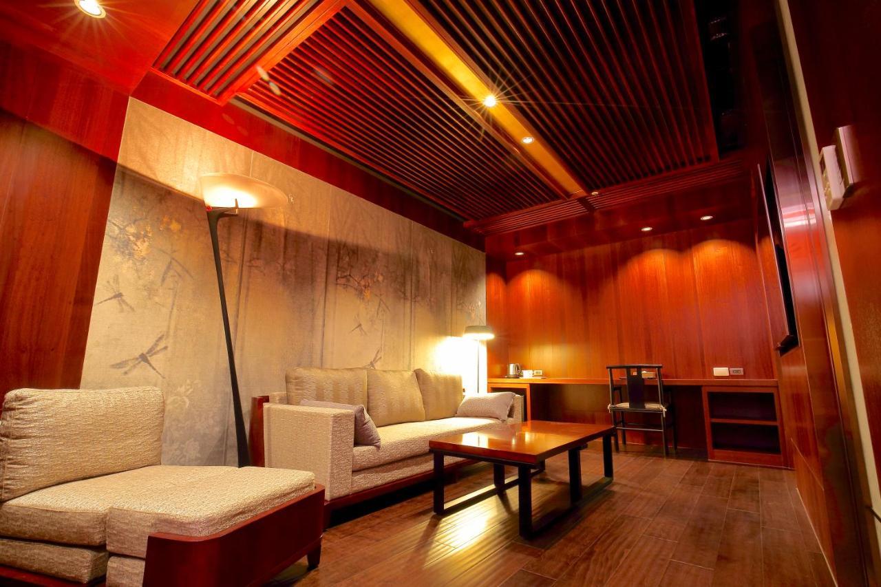 Kloud Hotel Taichung Eksteriør billede