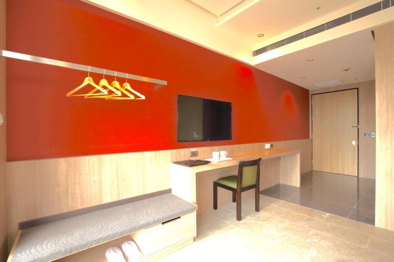 Kloud Hotel Taichung Eksteriør billede